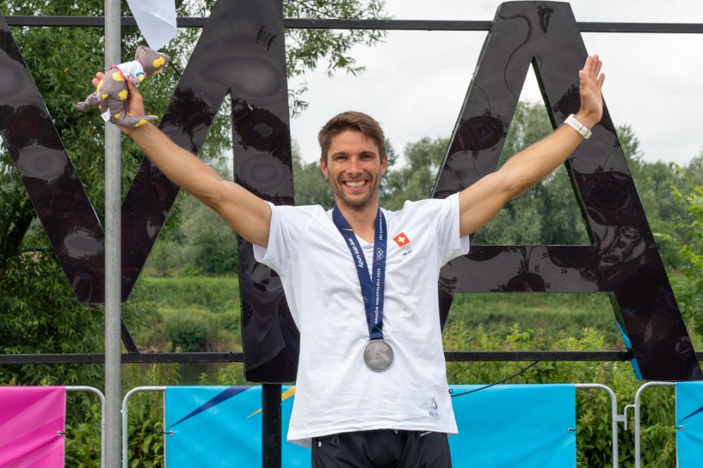 À 32 ans, Martin Dougoud remporte son premier grand succès international en individuel aux Jeux européens 2023 à Cracovie (Swiss Olympic). 